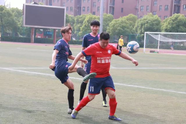 森林狼与活塞积极争取伦纳德的潜在交易